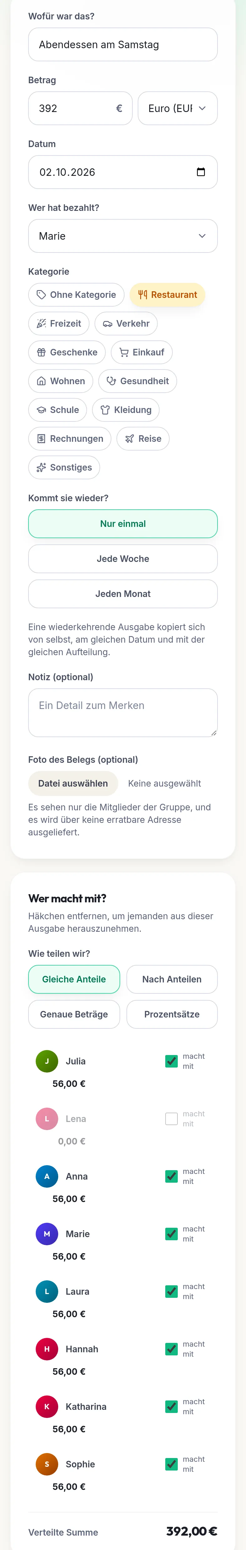 Ausgabenformular von Kotisso auf dem Handy: „Abendessen am Samstag“, 392 €, bezahlt von Marie, Kategorie Restaurant, „Nur einmal“. Unter „Wer macht mit?“, „Gleiche Anteile“: Lena abgewählt, mit 0,00 €; Julia, Anna, Marie, Laura, Hannah, Katharina und Sophie mit je 56,00 €; verteilte Summe 392,00 €.